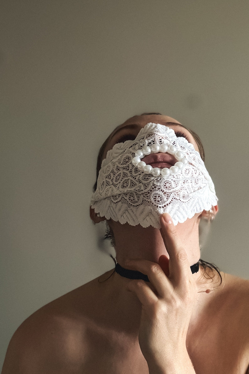 Fetish Blindfold mask with beads - Sexy Eyes mask 162
