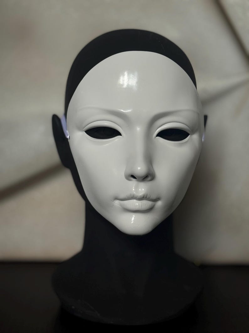 Handcrafted Gold Mask 140