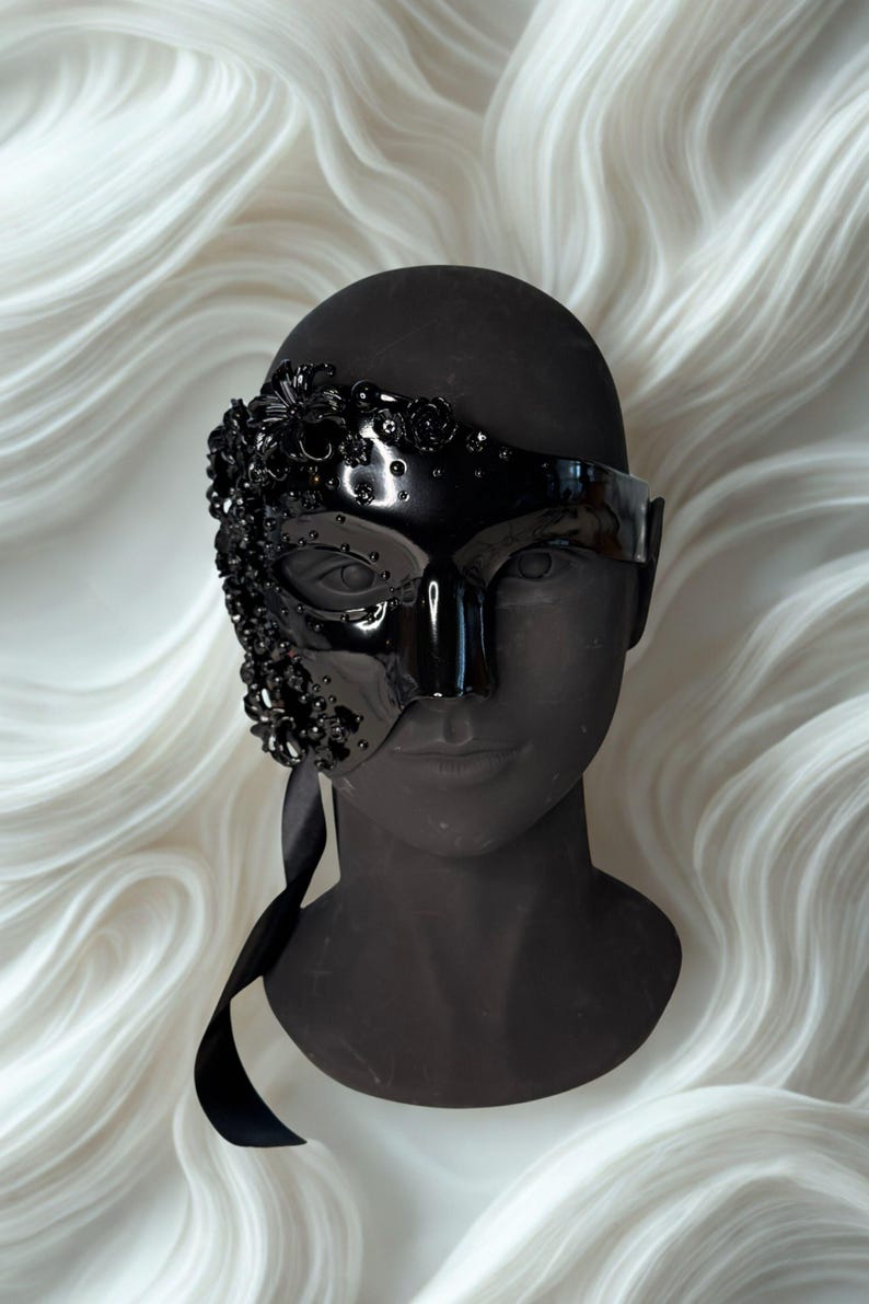 Silver Masquerade Mask: Couture Floral Pearl Fantasy Costume 142